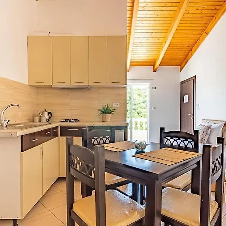 Ap 7 - Goro Wpool, Views, Kitchen & Parking 公寓