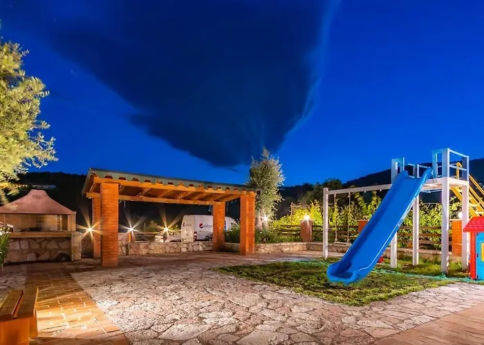 Ap 7 - Goro Wpool, Views, Kitchen & Parking