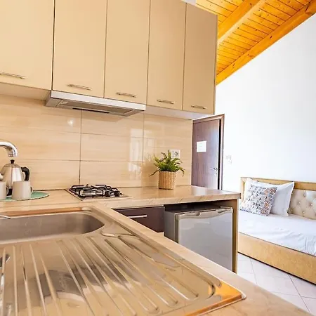 Ap 7 - Goro Wpool, Views, Kitchen & Parking Апартаменты *